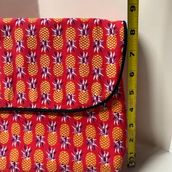 NEW Fly Pineapples Folding Cosmetic Toiletries Travel Makeup Case - Picture 8 of 9